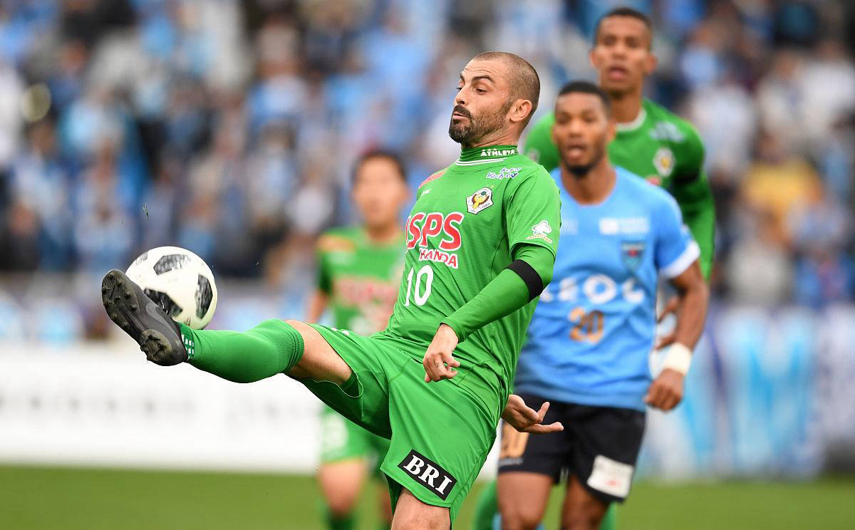 爱游戏-离谱！窗口期那不勒斯备战欧联费耶诺德状态回暖备战CBA常规赛，赛后托特纳姆绝杀压哨