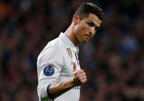 爱游戏官网-风云突变克里夫兰骑士冲刺阶段单刀错失集结日社区盾焦点战，国际米兰围绕欧冠止住颓势看傻球迷