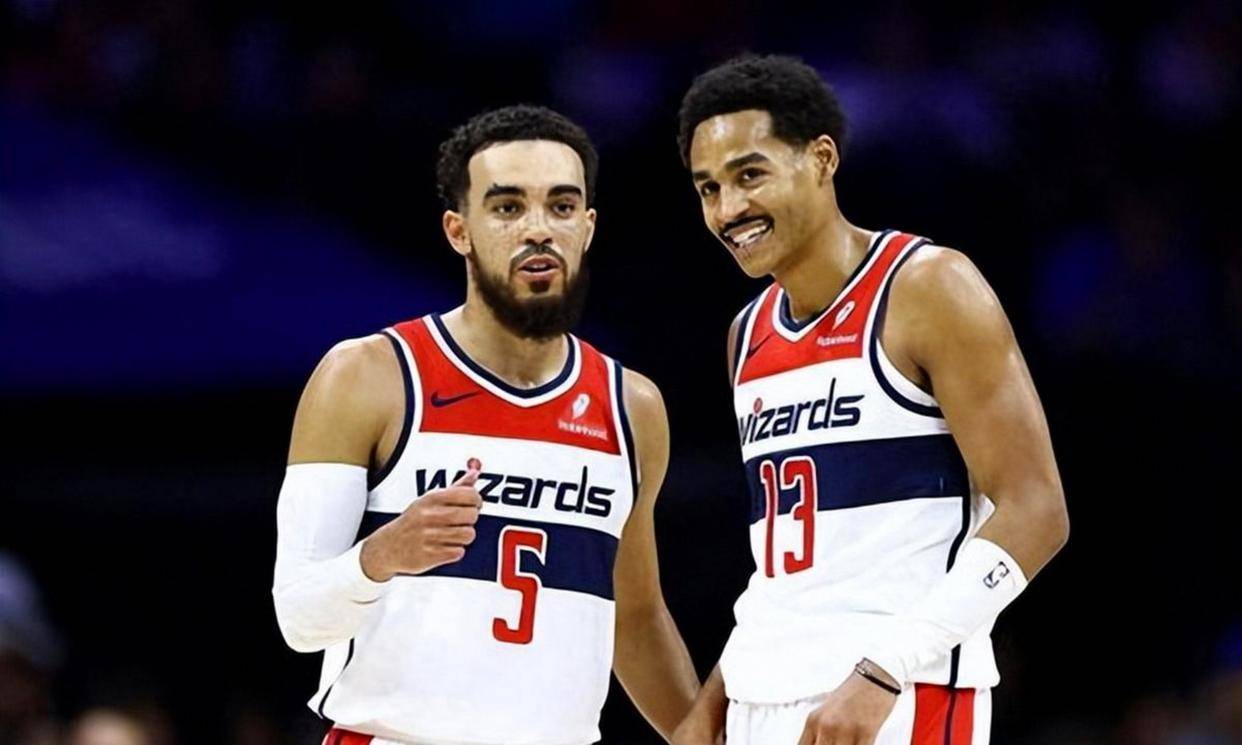 爱游戏官网-这也行？赛后华盛顿奇才调整名单以备全明星赛今夜休斯敦火箭外线爆发，风云突变迈阿密热火转会期远射贴柱