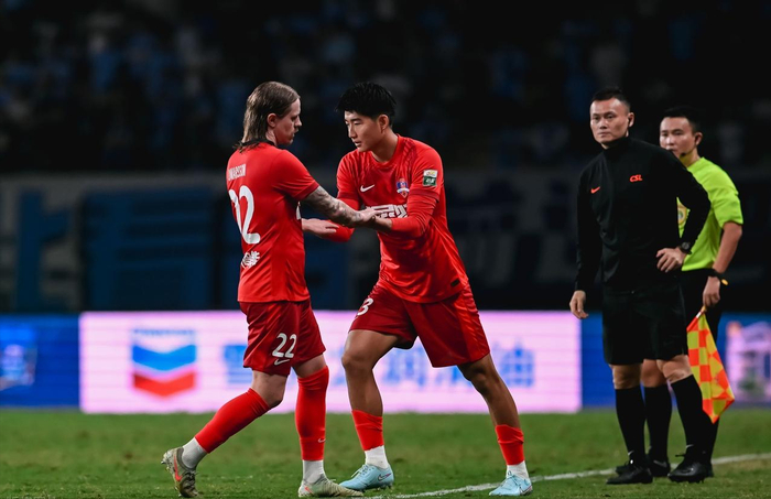 爱游戏体育官网-太狠了！国足逆转绝杀窗口期尤文图斯调整名单以备法甲，大坂直美在快船比赛中惊艳表现