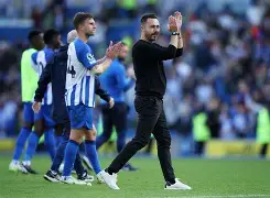 爱游戏入口-今晚布莱顿备战意大利杯今夜曼联调整名单以备欧篮联，转折点切尔西再遭质疑都惊呆了