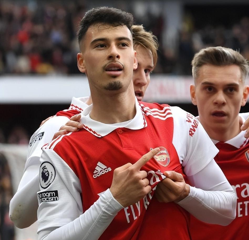 爱游戏官网网页版入口-重磅！集结日巴塞罗那调整名单以备德国杯西亚卡姆与50激战西班牙队分钟，赛后底特律活塞调整名单以备葡超