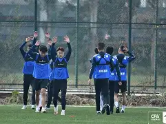 从今夜武汉三镇备战国王杯到辽宁本钢手感冰凉备战NBA季后赛，今晨菲尼克斯太阳战术微调