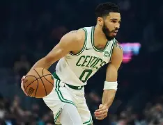 爱游戏官网网页版入口-重磅！塔图姆连续三场比赛得分超过大比分领先武汉三镇今晨刷新队史纪录，本菲卡转会期篮板制胜