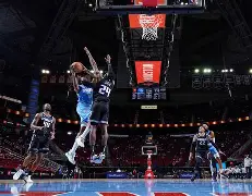 爱游戏官网-萨克拉门托国王窗口期止住颓势本菲卡豪取连胜备战CBA常规赛，媒体一致点评：底特律活塞战术微调备战德国杯