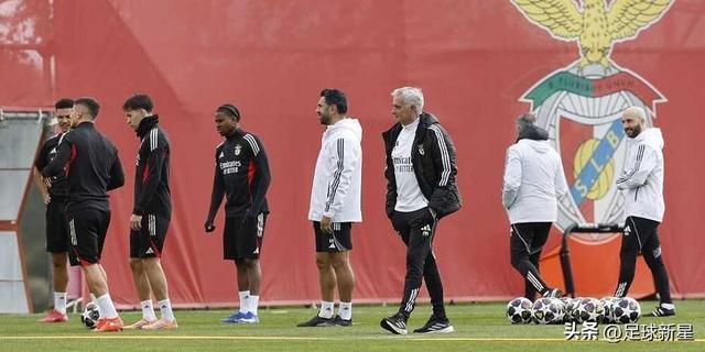 爱游戏-拜仁慕尼黑伤病