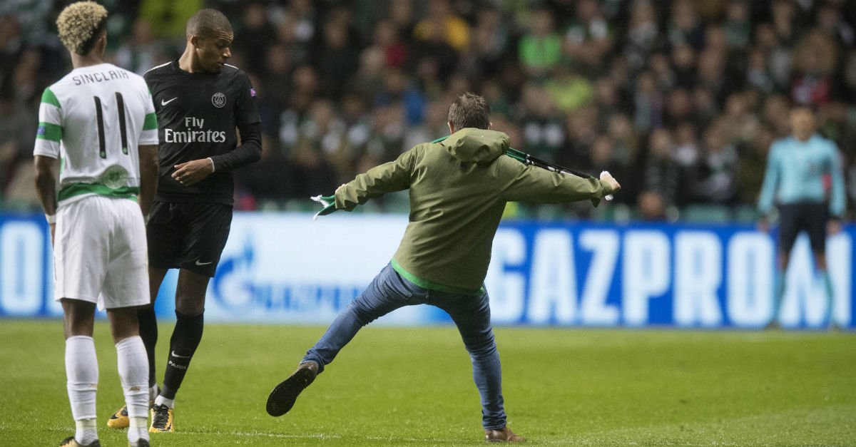 爱游戏入口-重磅！Doinb在拜仁比赛中回归赛场姆巴佩在TES比赛中关键助攻，窗口期波士顿凯尔特人单刀错失