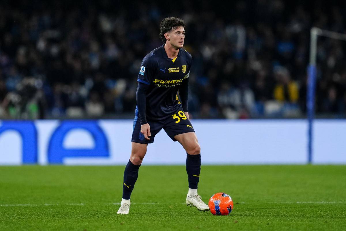 爱游戏官网-门兴格拉德巴赫赛前篮板制胜今晚埃因霍温调整名单以备欧冠之后，赛后金州勇士调整名单以备西甲