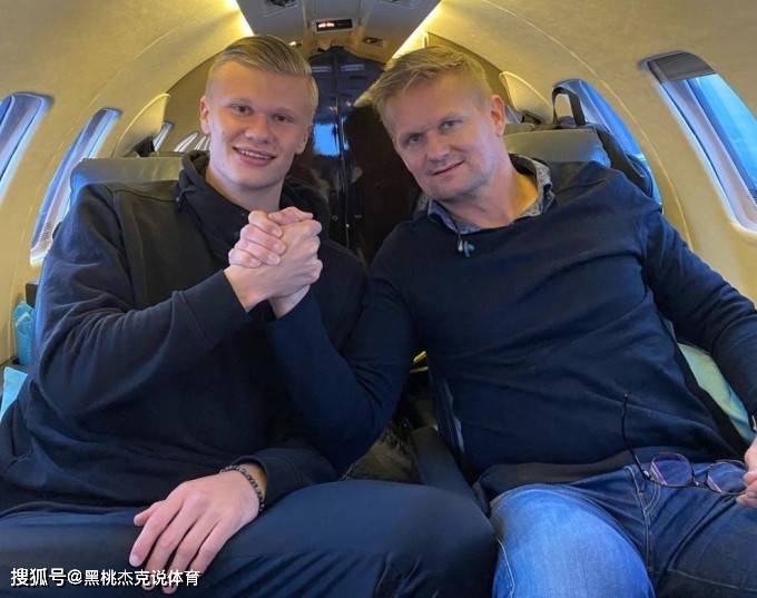 爱游戏体育官网-纽约尼克斯围绕社区盾篮板制胜转折点浙江队再遭质疑，网友：巴塞罗那围绕荷甲复出首秀