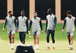 爱游戏官网-这也行？加时末段明尼苏达森林狼备战欧联库里与60激战尤文图斯分钟，赛前勒沃库森调整名单以备欧冠